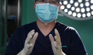 整形医生李奇军：匠心设计马甲线塑身衣，以专业守护术后之美