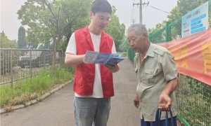 筑牢医保安全线 守护群众救命钱